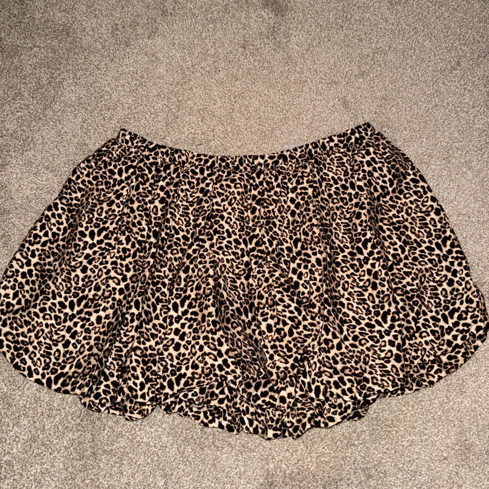 Leopard Print Mini Bubble Skort